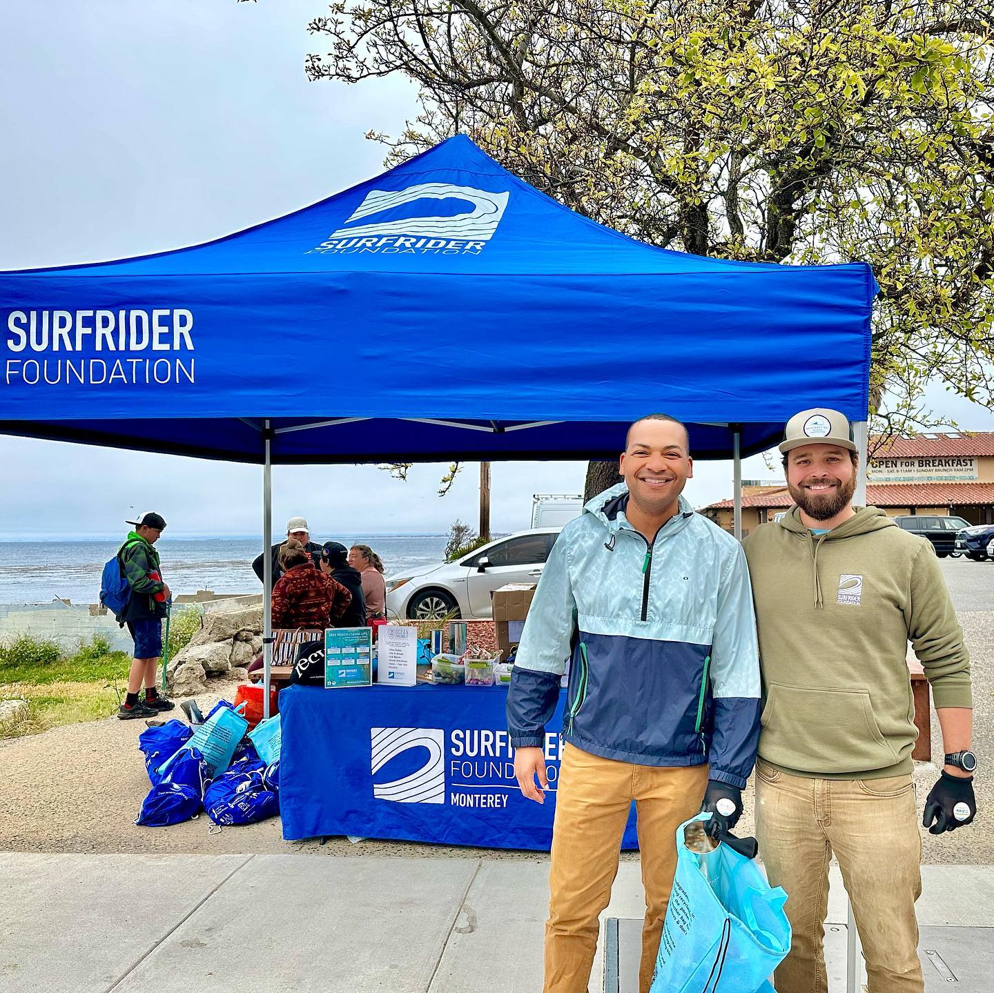 Tyller Williamson Beach Cleanup Cannery Row-1